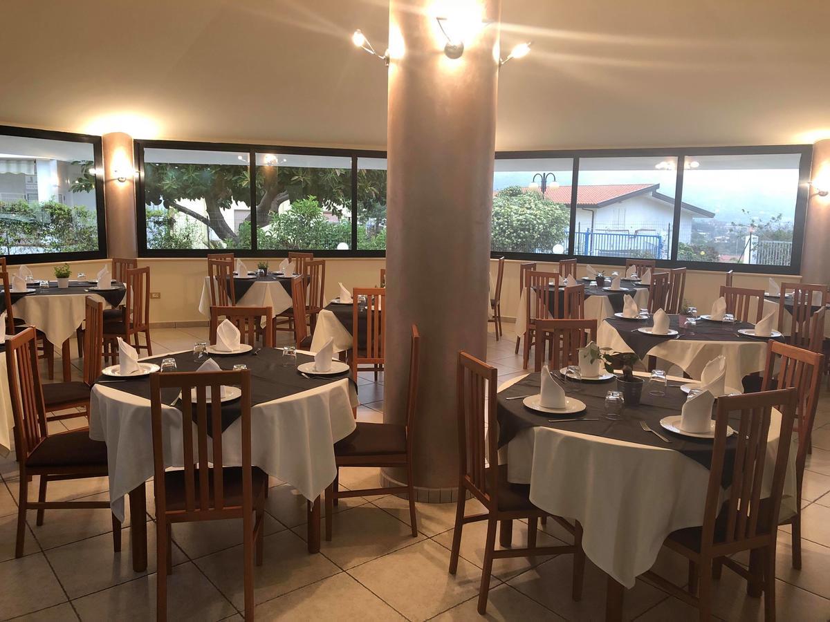 Hotel Eolo Capo Vaticano Kültér fotó
